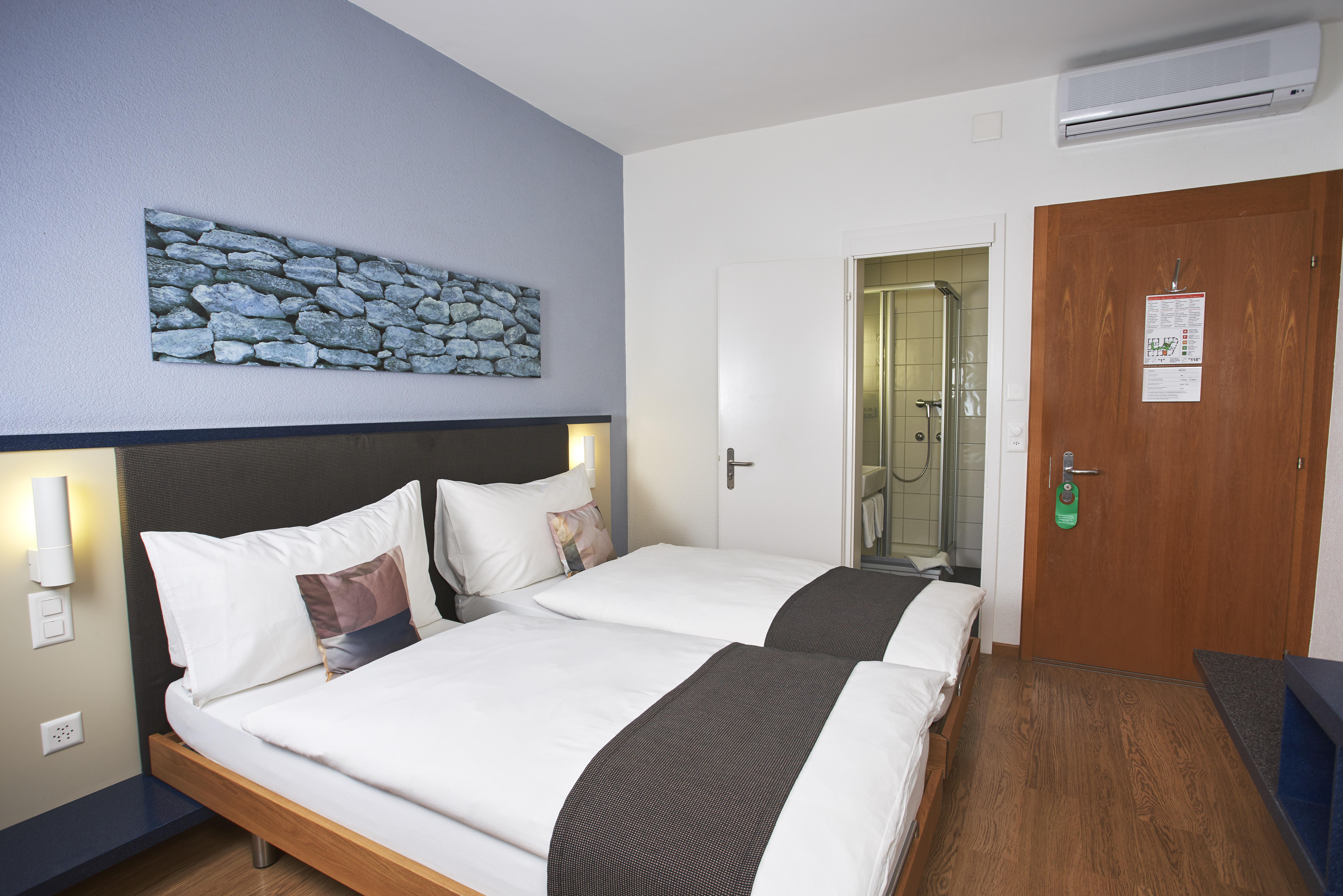 Hotell Bristol 3*